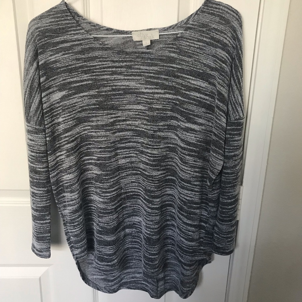 Olive & Oak Lightweight Knit Top
